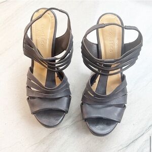 Anthropologie Coclico Lucifer Strappy Sandal Wood Clog Heel 37, Black (6.5-7)